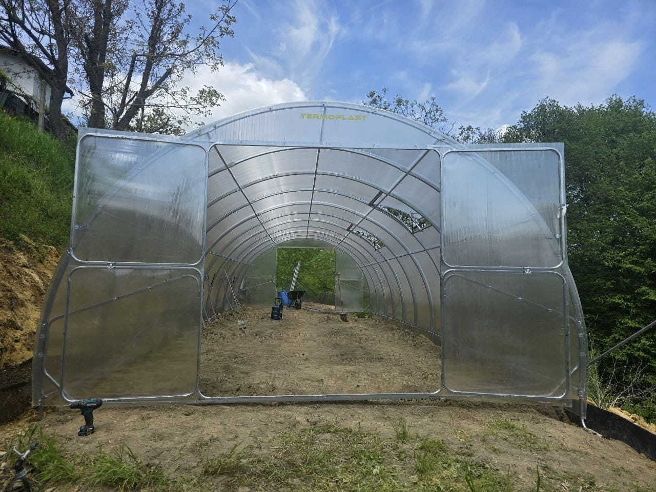 Gewächshaus COMFO mit 6mm Polycarbonat, in verschiedenen Größen erhältlich